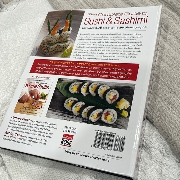 Sushi & Sashimi - Picture 2 of 2